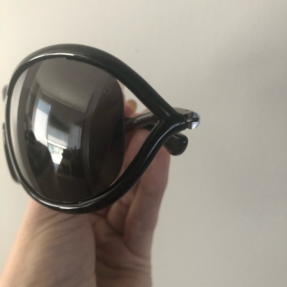 Tom Ford Women\'s Black Oversized Wrap Jennifer Sunglasses ?️ main image 5